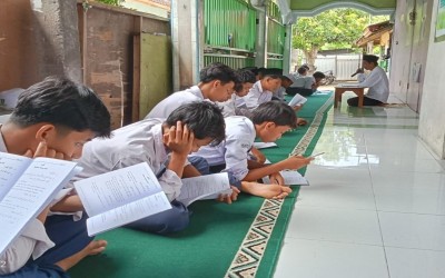 Menjadi Generasi Unggul di MTs NU Nurul Qur’an: Mengukir Prestasi, Membumikan Al-Qur'an